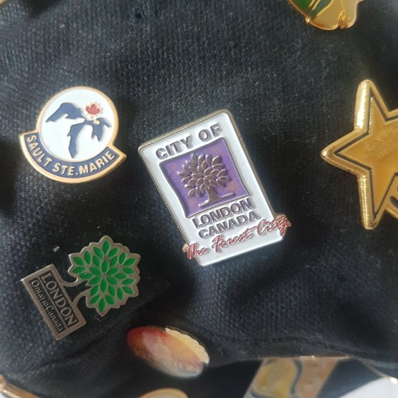 Vintage Pins LOT all Over the World 1998 CWSF Canada Wide Science Fair on Hat - Picture 10 of 15